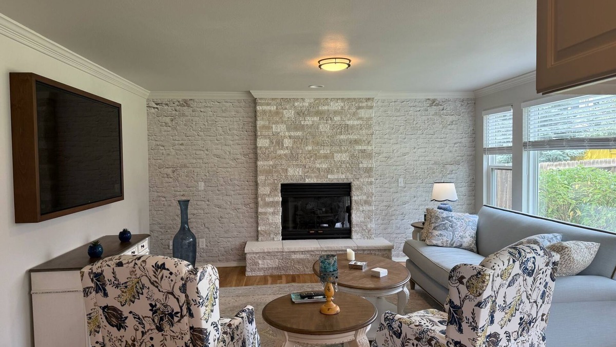 Briargate House | WHERE COMFORT MEETS COLORADO SUNSHINE!