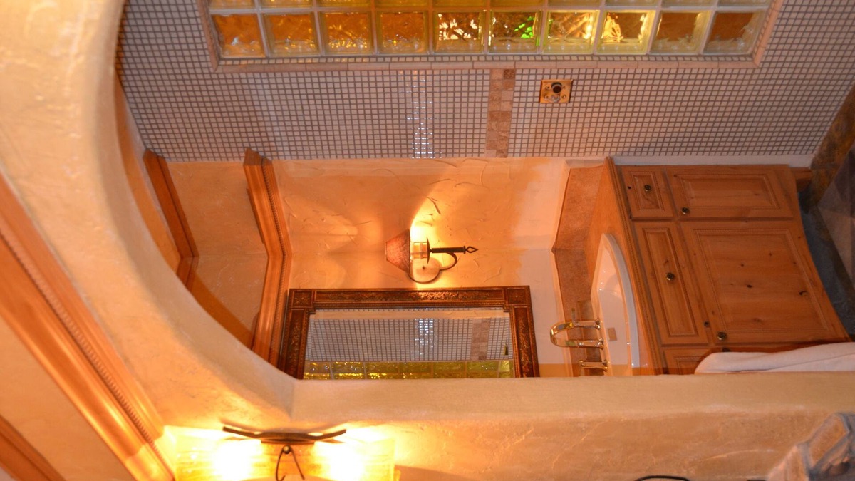 Zephyr Cove Bed & Breakfast | Where Eagles Fly Bed & Breakfast