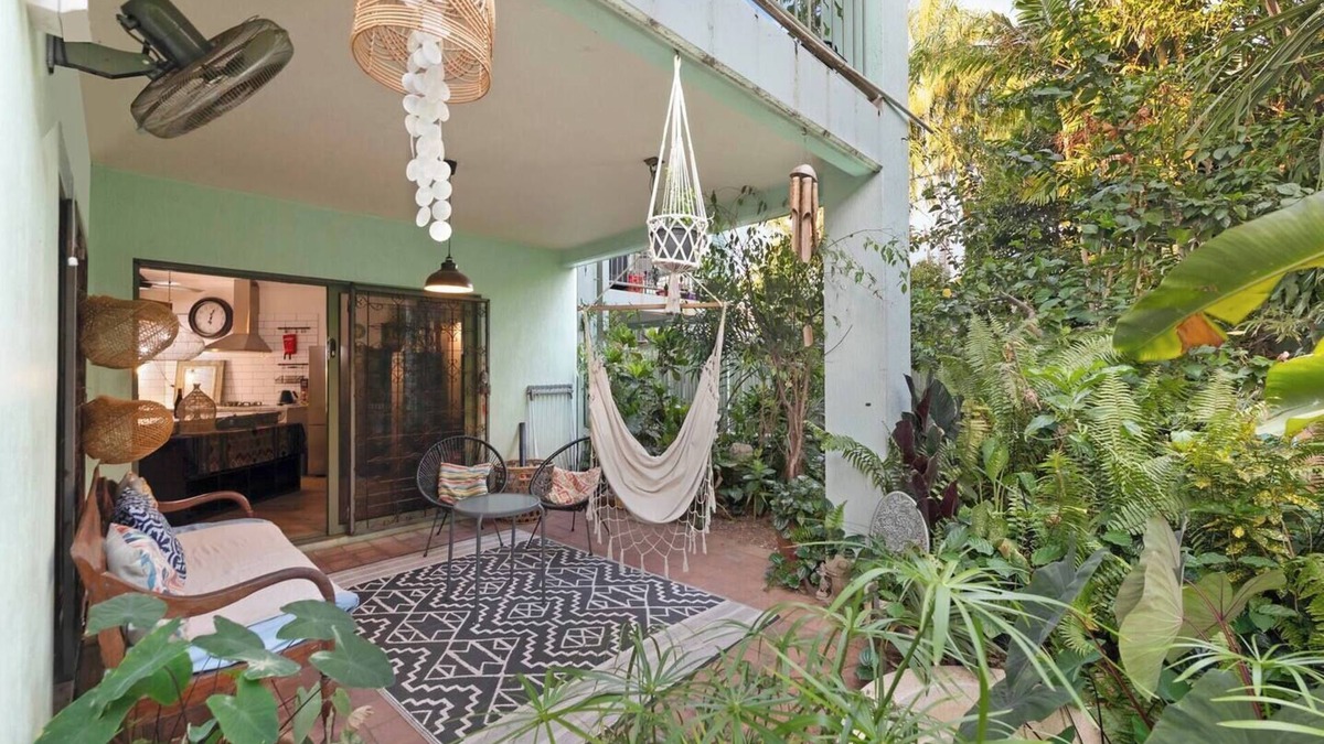 Larrakeyah Apartment | Where Enchanted Garden meets Tropical Paradise