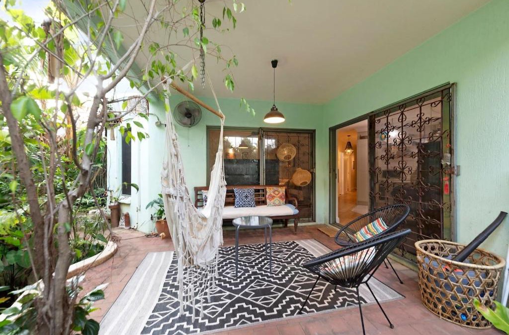 Larrakeyah Apartment | Where Enchanted Garden meets Tropical Paradise