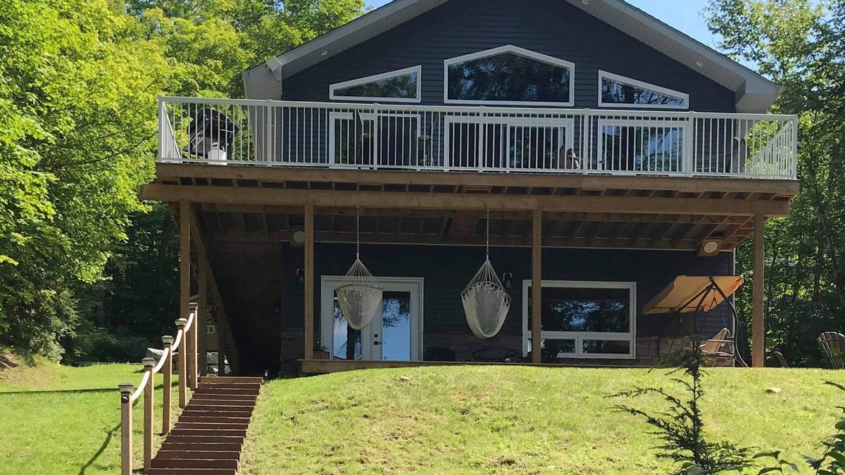 Machar Cottage | Where Friends and Family make Memories.