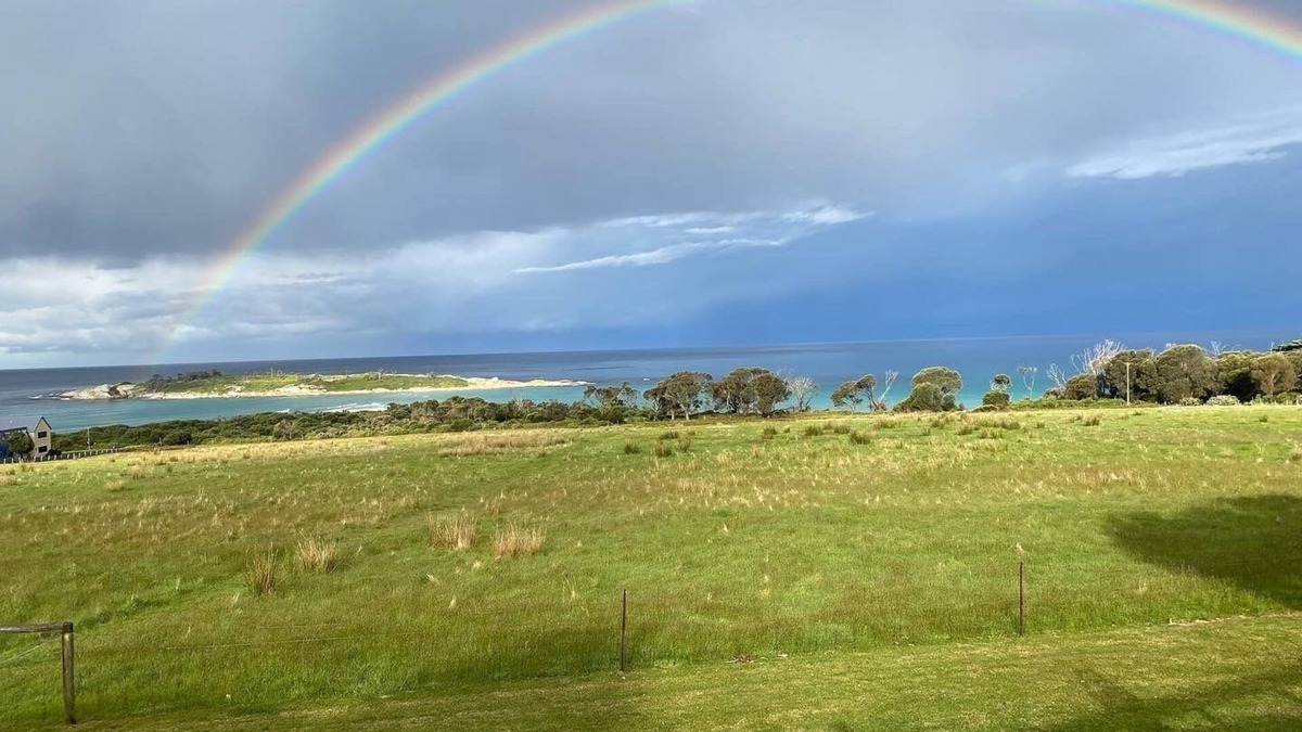 Bicheno Cottage | WHERE MEMORIES ARE MADE - rent both cottages for that extended family holiday