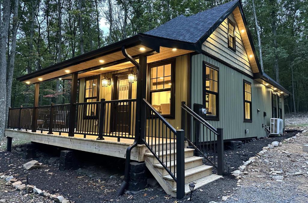 Hedgesville Cabin | Whiskey Acres