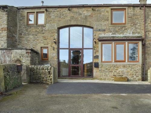 Sutton-in-Craven House | White Abbey