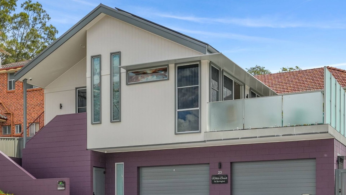Terrigal House | White Beach on Barrington