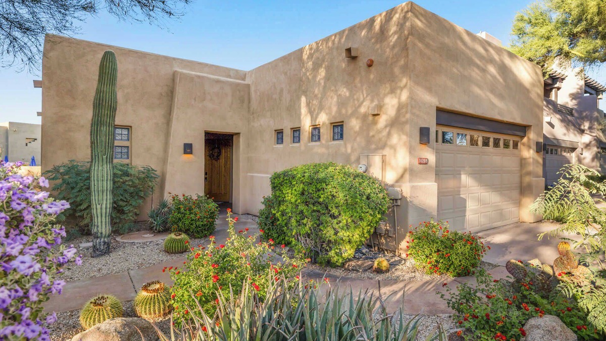 Troon North Condo | White Feather: Grille, Fireplace & Private Patio!