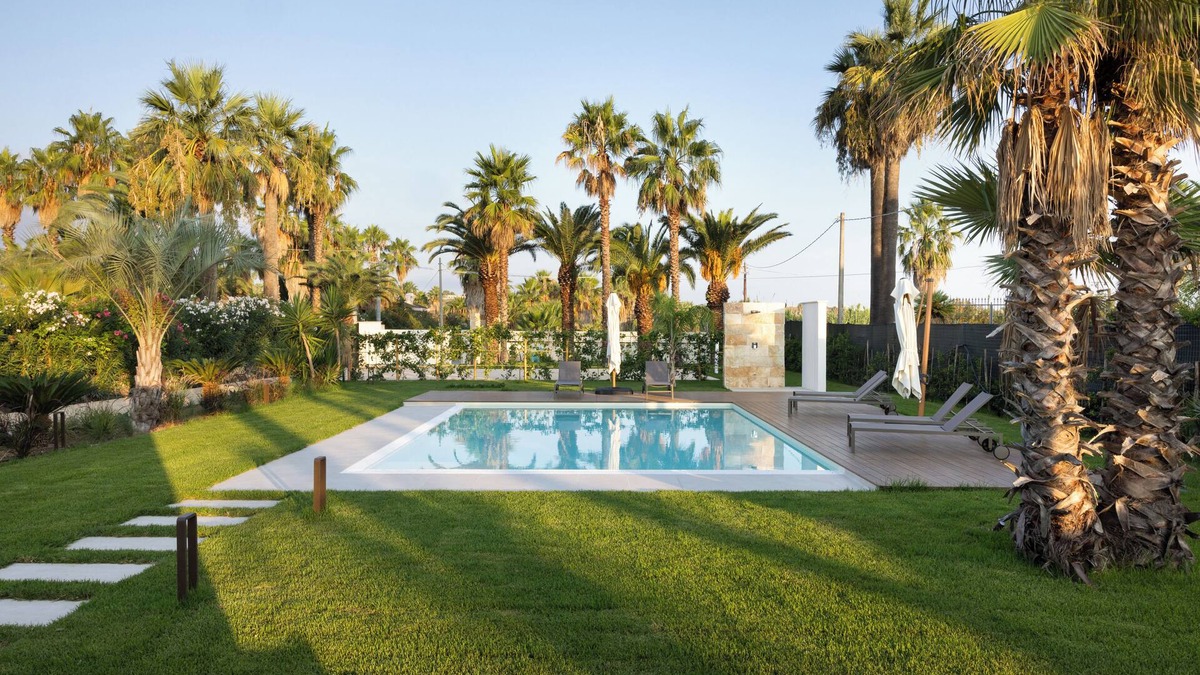 Termoli Apartment | White Heron Bay - Bora