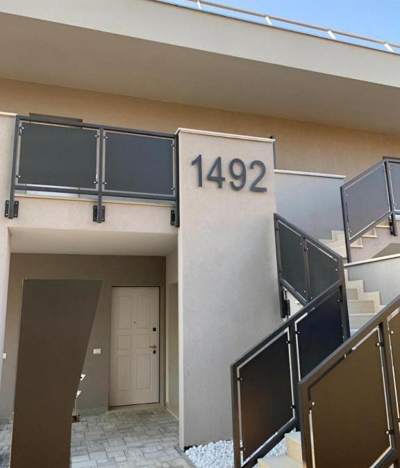 Porta Cremona-Volta House | white house 4