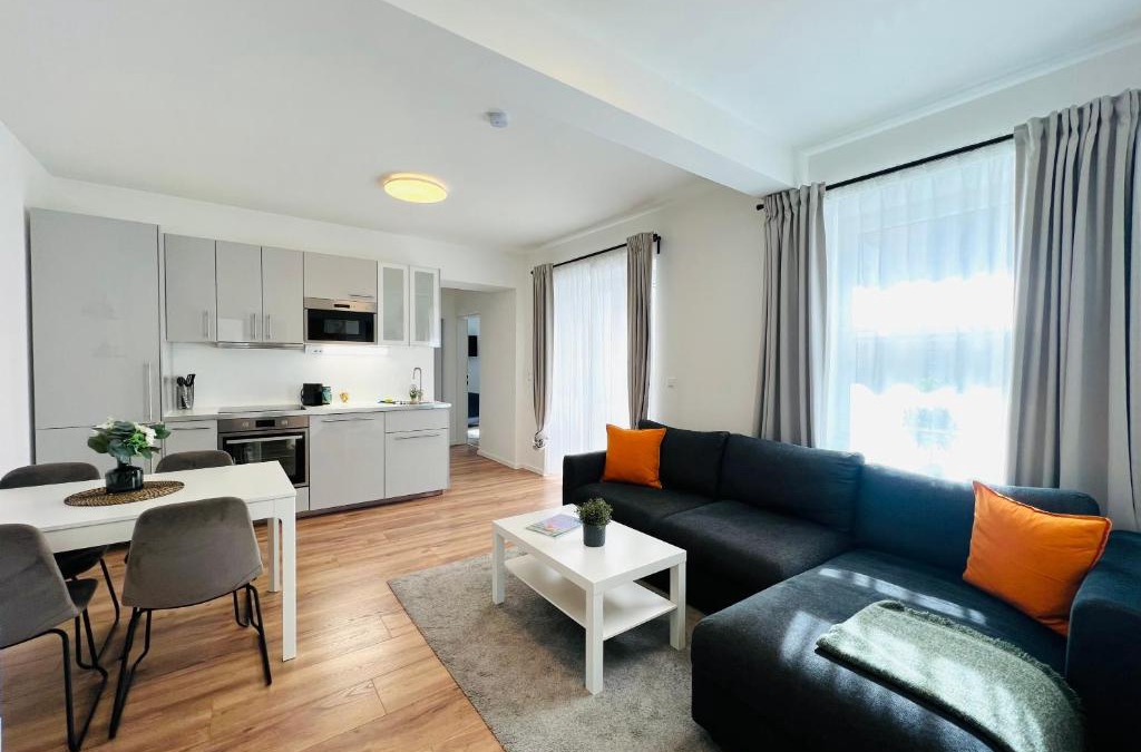 Muerzzuschlag Apartment | White Inn - Ferienwohnung mit Terrasse