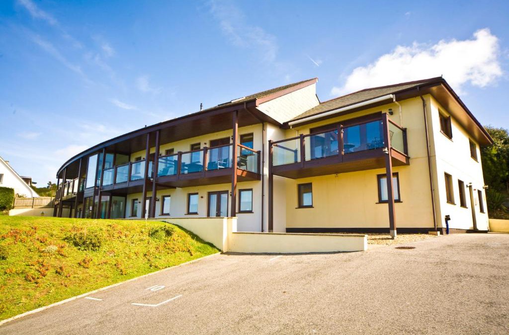 Mawgan Porth Apartment | White Lodge Apartments