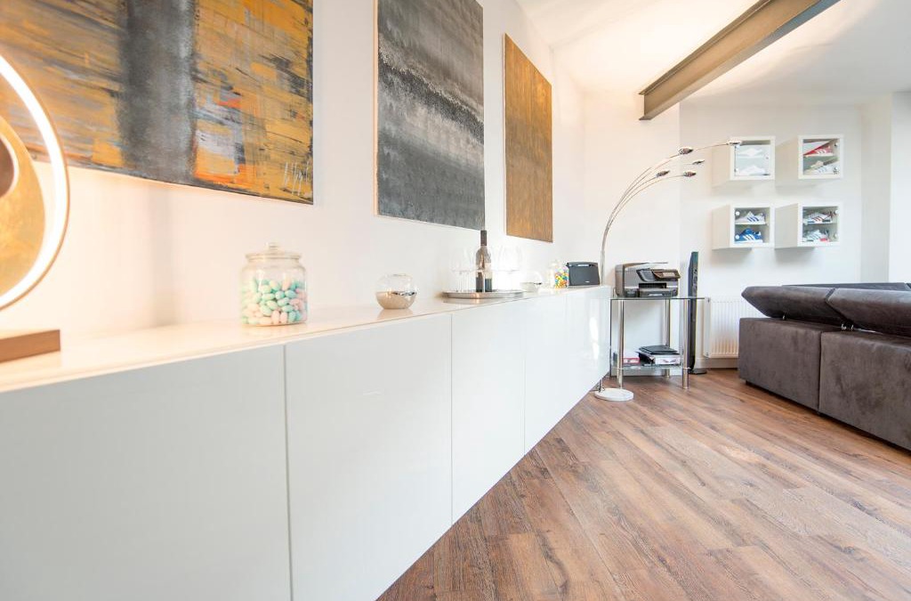Oberbilk Apartment | White Lofty und White Studio