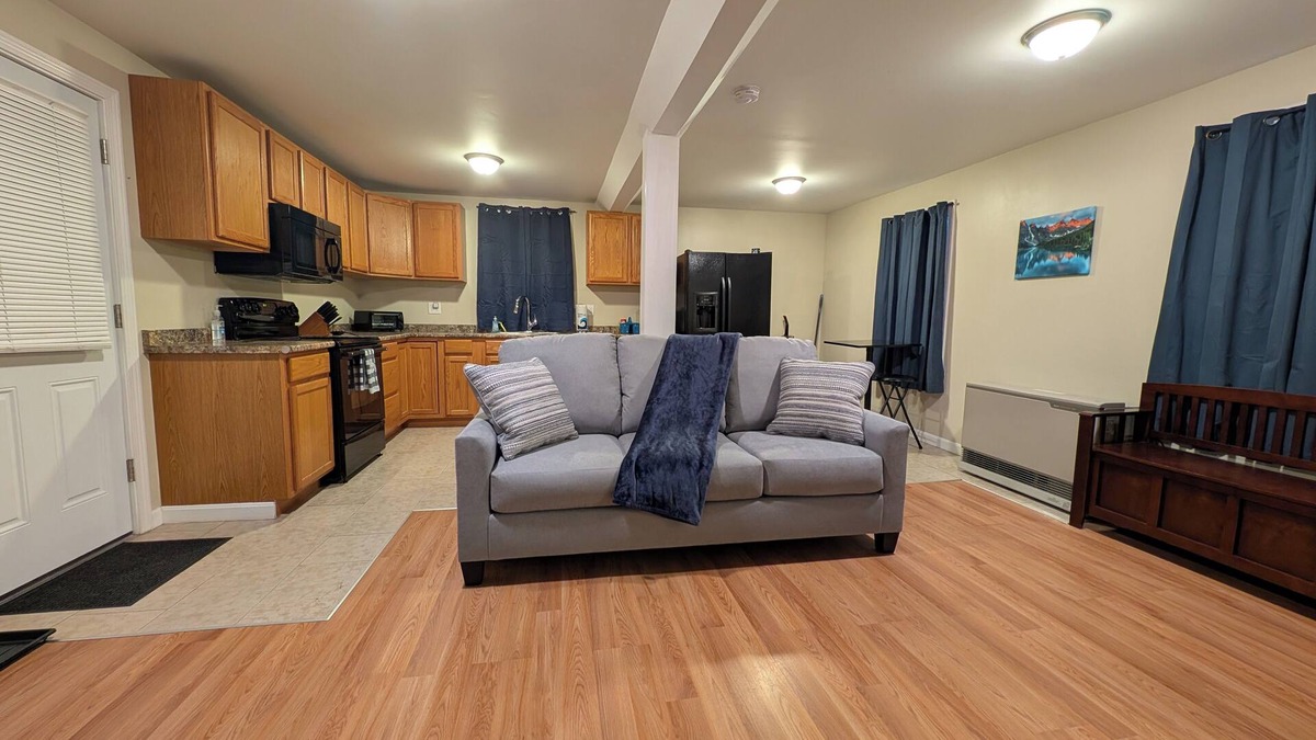 Berlin Apartment | White Mountain Home Update