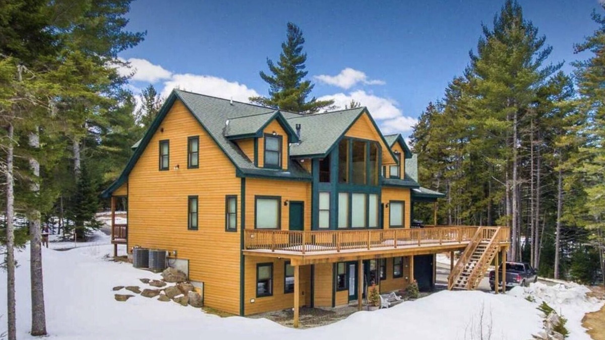 Twin Mountain House | White Mountains Getaway- Welcoming seasonal renters! CLOSE TO BRETTON WOODS