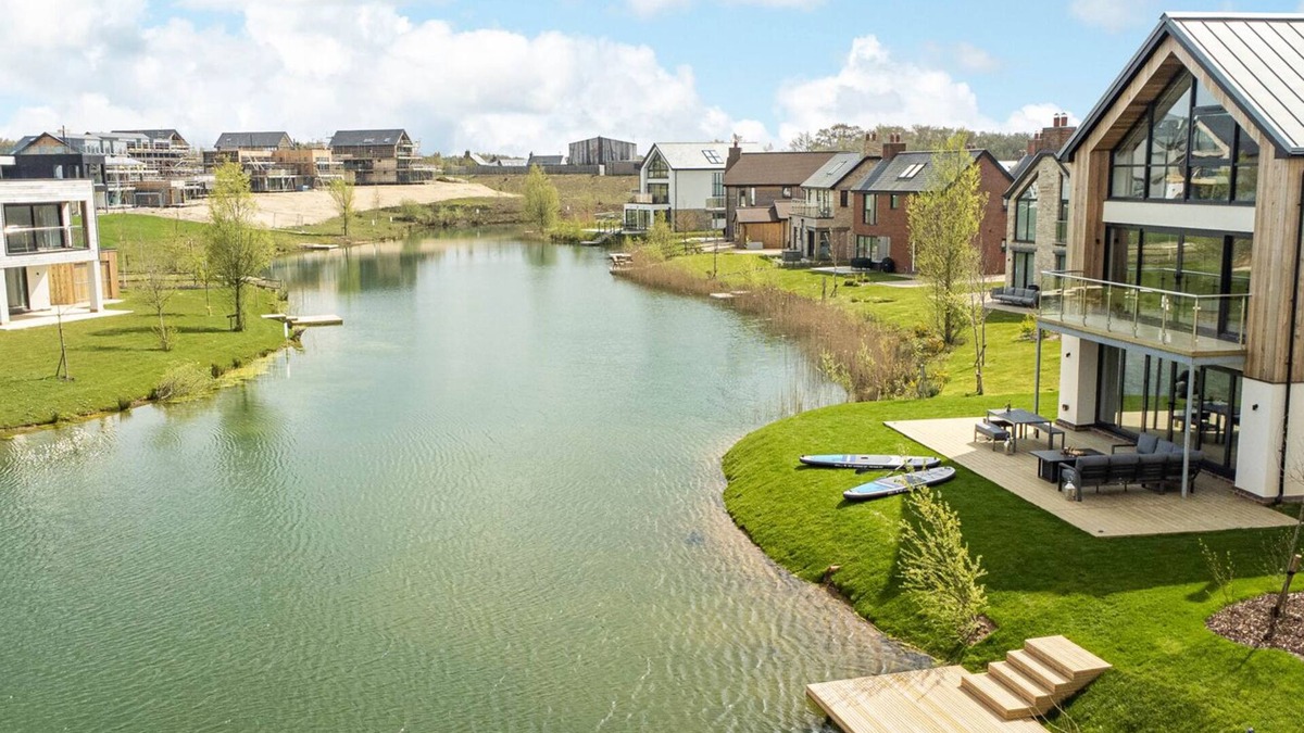 Warmwell House | White Nothe (WI26), Silverlake, Dorset