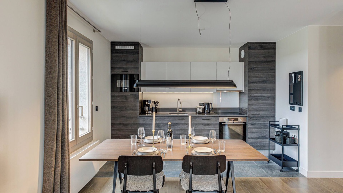 Chamonix City Centre Apartment | White Pearl Mountains