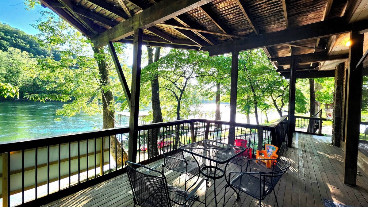 Lakeview Cabin | White River Lodge #1