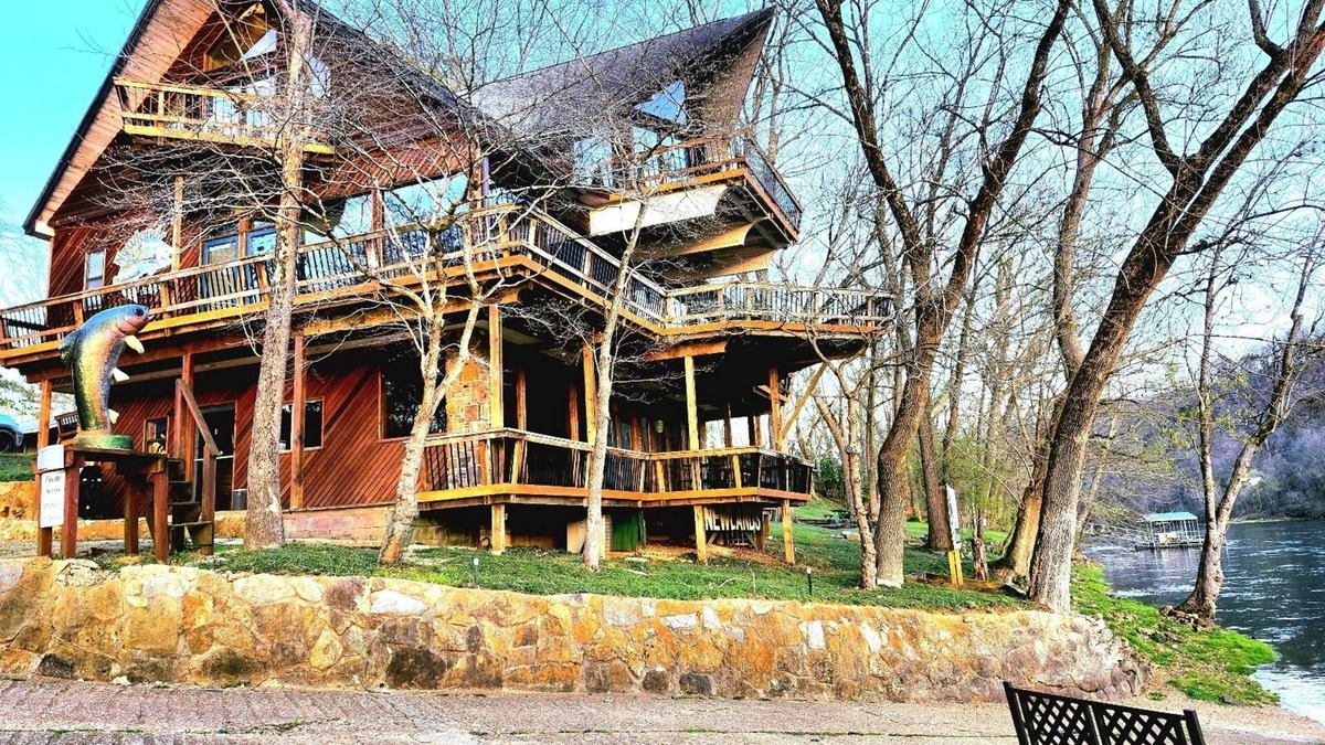 Lakeview Cabin | White River Lodge #3
