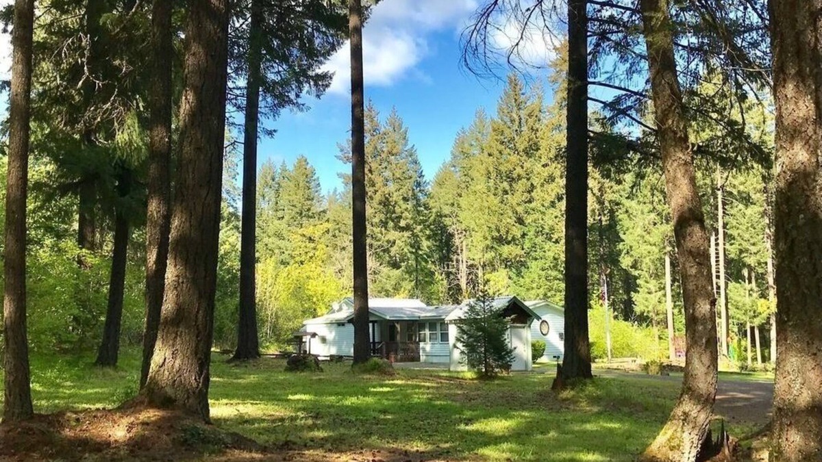 White Salmon House | White Salmon River House