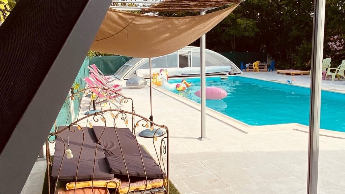 Fargues Other | white stone cottage in the countryside, with swimming pool. Magnificent view