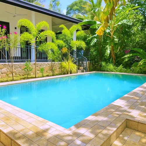 Tangalle Villa | White Villa Goyambokka