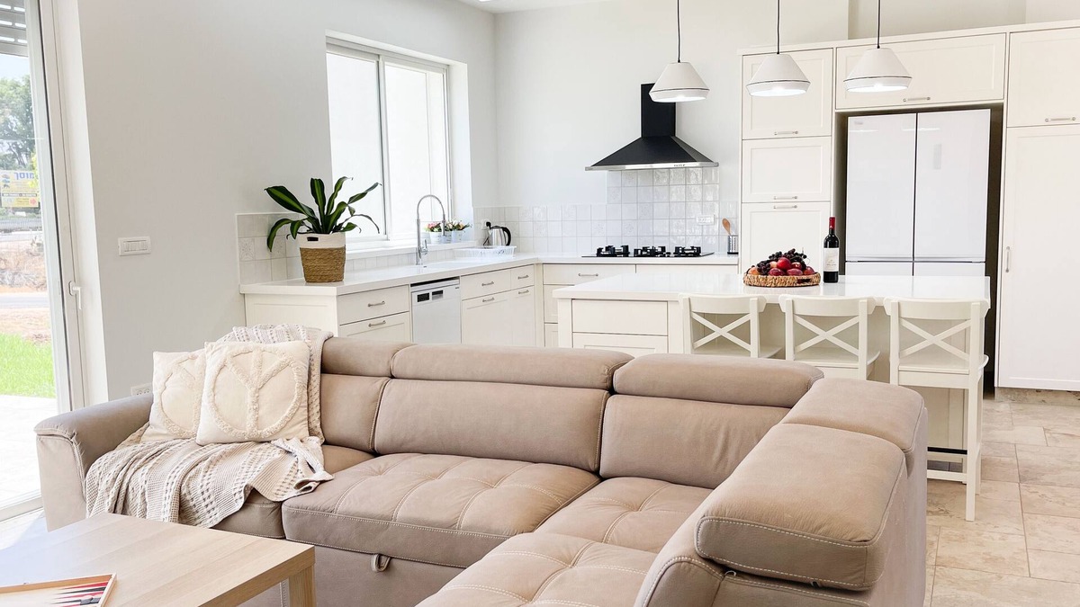 Kfar Blum Villa | White Villa near Kayaks and Jordan river