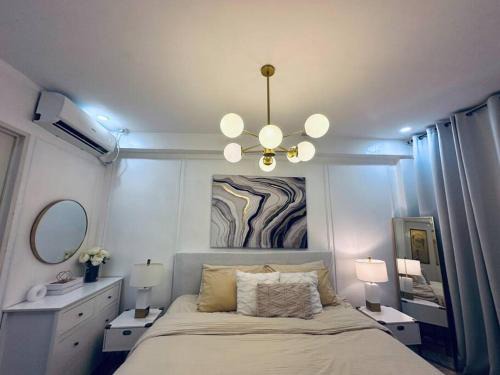 General Santos House | White Villa