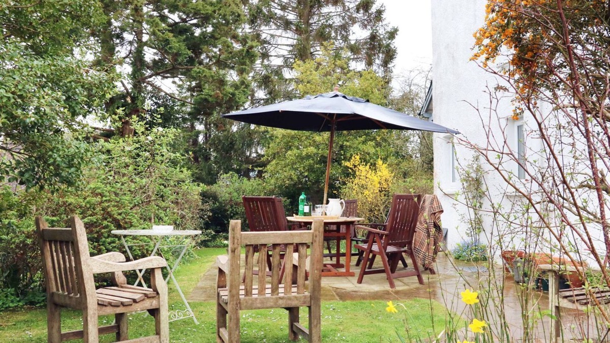 Bicknoller Cottage | Whites Meadow