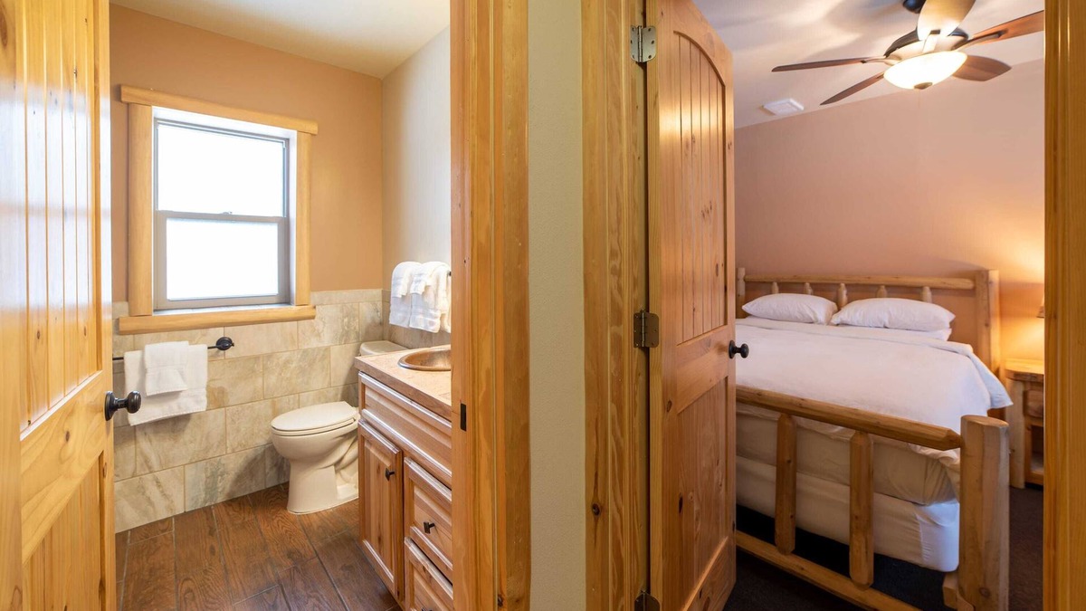Indian River House | Whitetail Lodge Summa