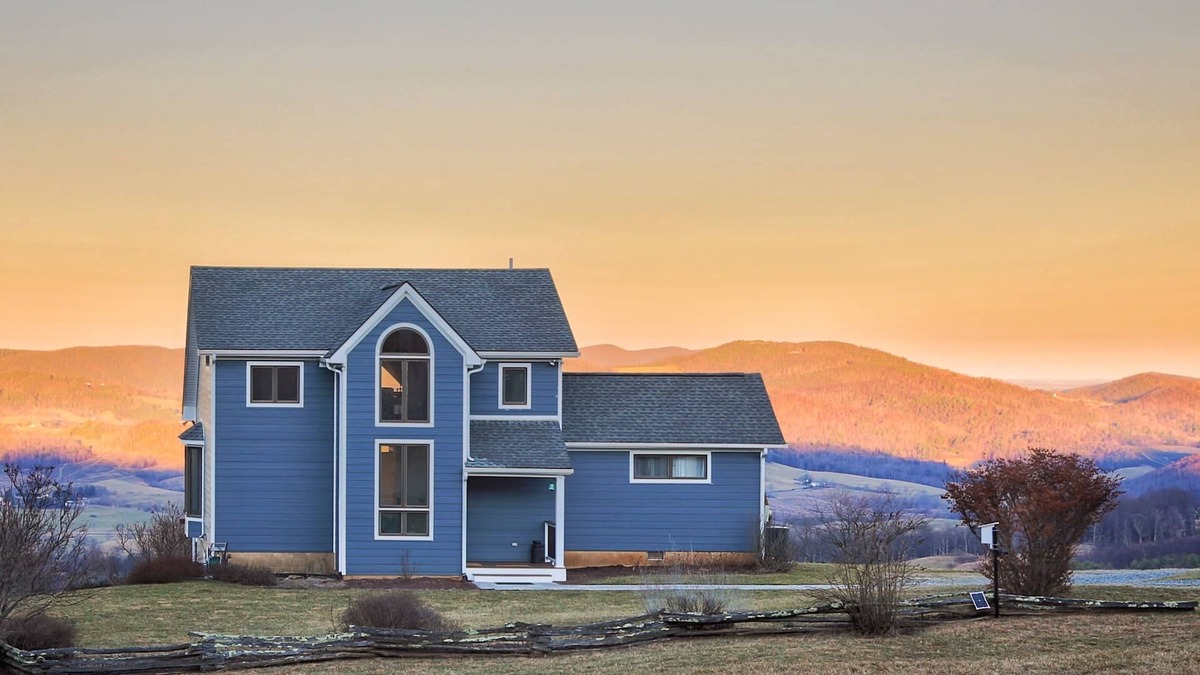 Independence House | Whitetail Spur - Panoramic Valley View!