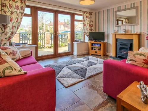 Eleighwater House | Whitney Cottage