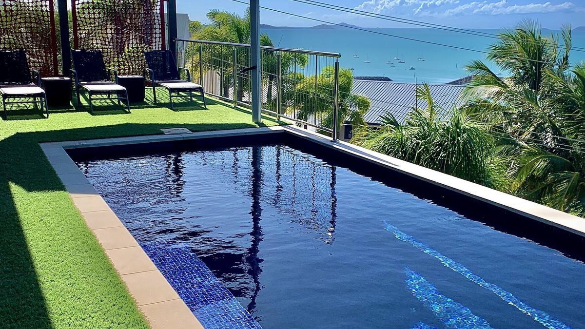 Airlie Beach Apartment | Whitsunday Dreams