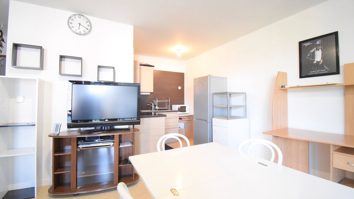 La Rochelle Apartment | Whole apartment, T2 private residence 2 to 4 people