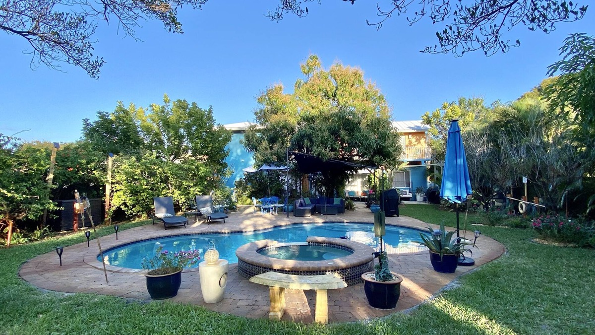 South Palm Park Neighborhood Association House | Whole Complex Close to the Ocean w/a Magical Garden Sanctuary & Salt Water Pool