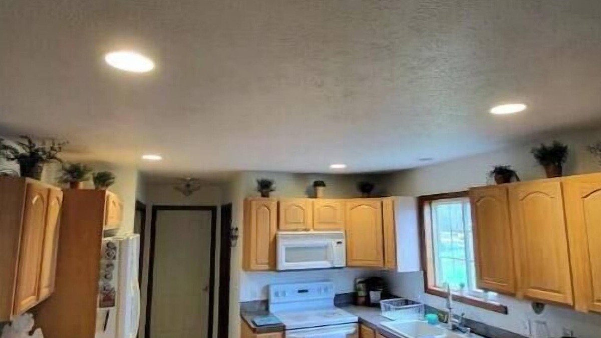 West Olive House | Whole house peaceful country setting 2bdrm 1.5bath