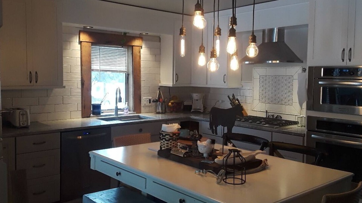 Port Austin House | Whole house w/Open plan; reno'd farmhouse style home w/cozy interiors. Dogs OK