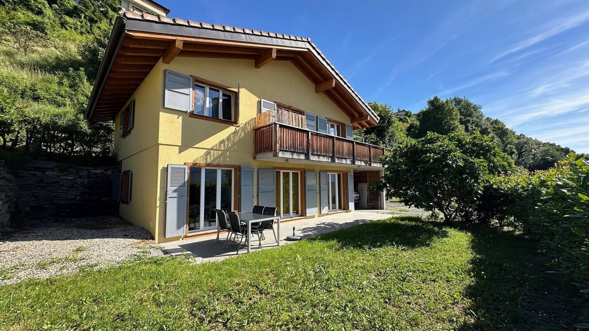 Salins Apartment | Why not à 5 mns de Sion