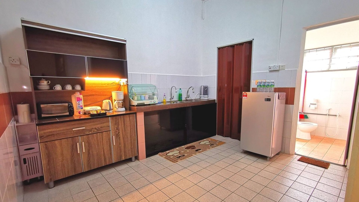 Klebang Kechil House | WHY PAY MORE @ Downtown Double Storey Homestay