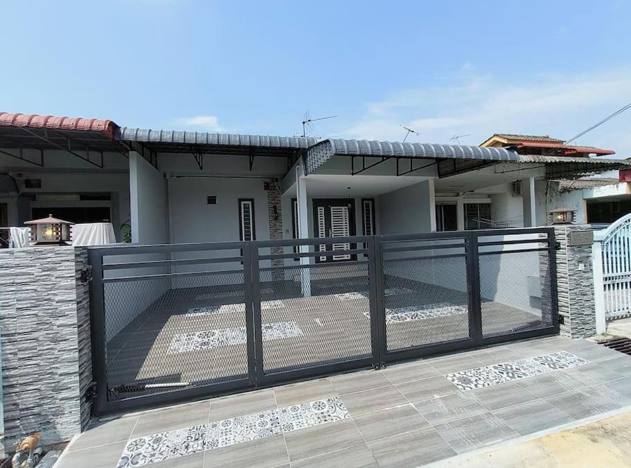 Kampung Kuala Pari House | Wi-Fi 100MB free Ipoh Homefeel 4 rooms Tatami S48