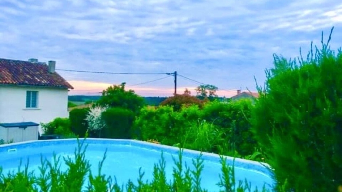 Genouille House | Wibble’s Gite a Converted, Character Barn with Swimming Pool