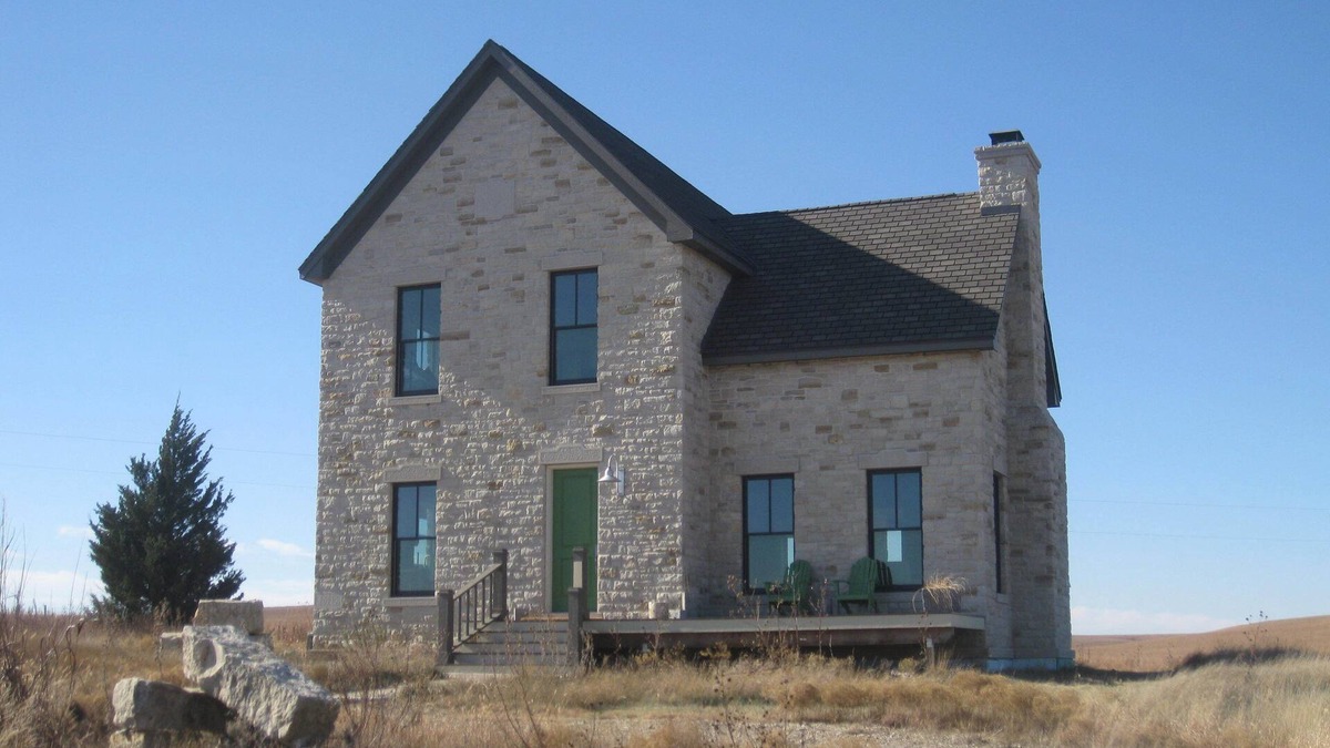 Cottonwood Falls House | Wide And Endless Views From A Private Hilltop In The Flint Hills