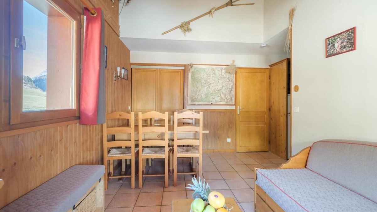 Lanslevillard Apartment | Wifi, 200m from ski slopes, fitness, sauna, balcony, parking, tv, ski locker, 32m², Val Cenis