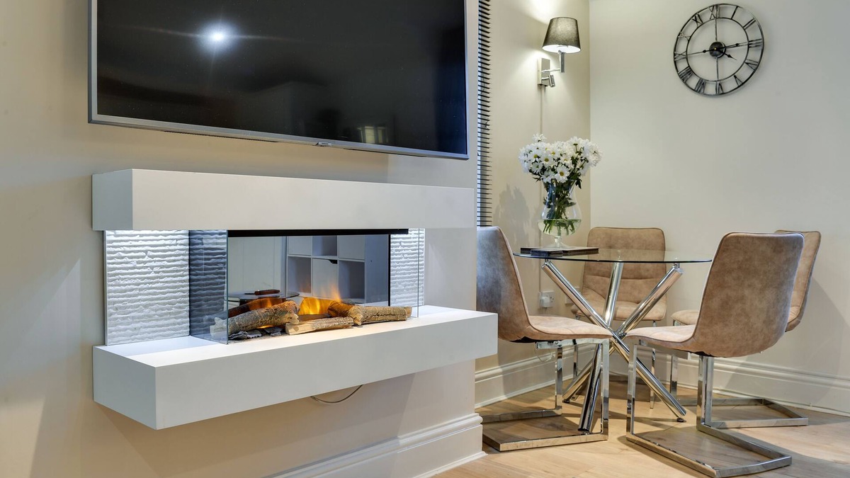 Wigan Apartment | Wigan Central Apartment | Wi-Fi | Free Parking | 5 Guests