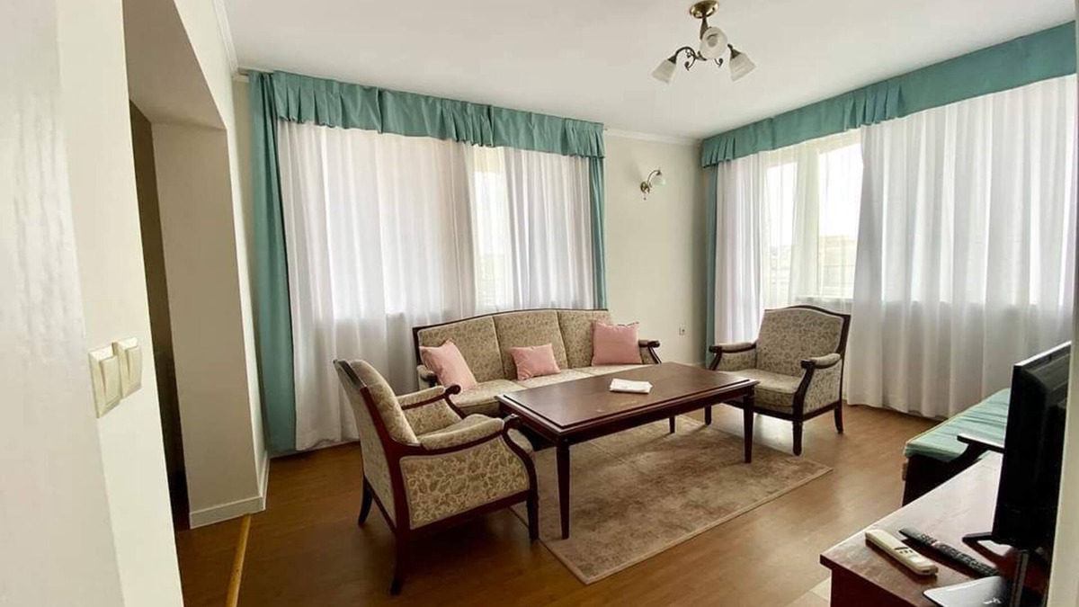 Saints Constantine and Helena Apartment | Wild Cherry Apartments - The Blue Apartment One-Bedroom Apartment n
