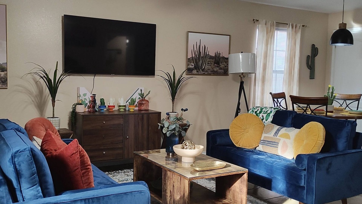 Harlingen Condo | Wild Cactus 🌵