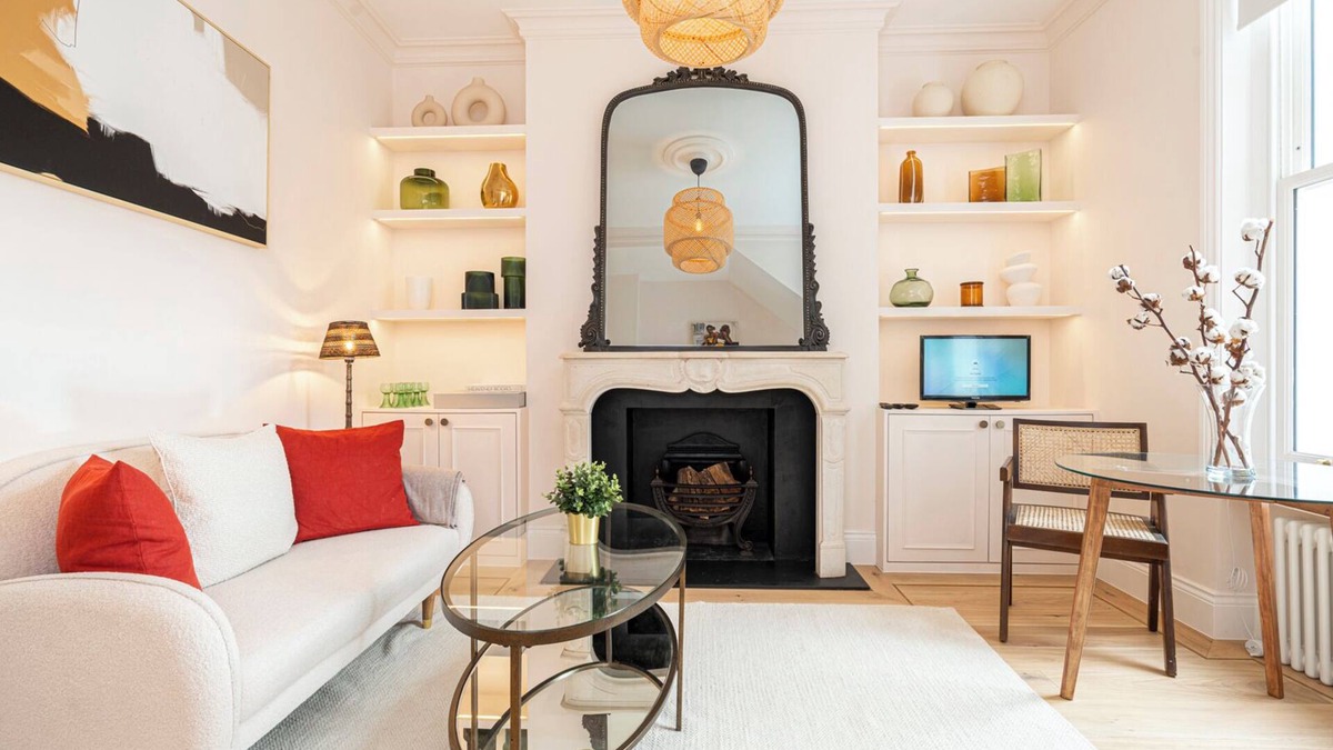 Golborne Apartment | Wild Flowers by UnderTheDoormat