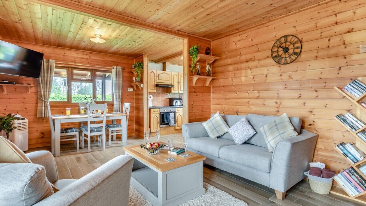 Somerton House | Wild Meadow Lodge - Two Bedroom House, Sleeps 3