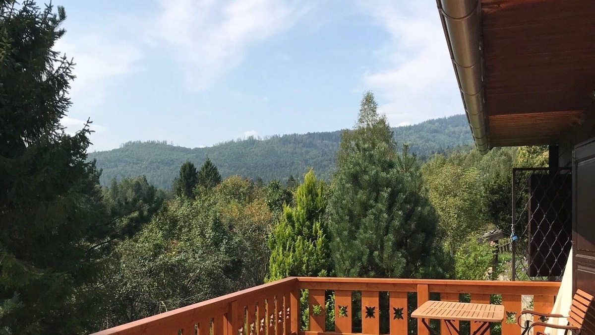 Hnilcik Ski Chalet | WILD PARADISE, A forest bath in the Slovak Paradise, dog admitted