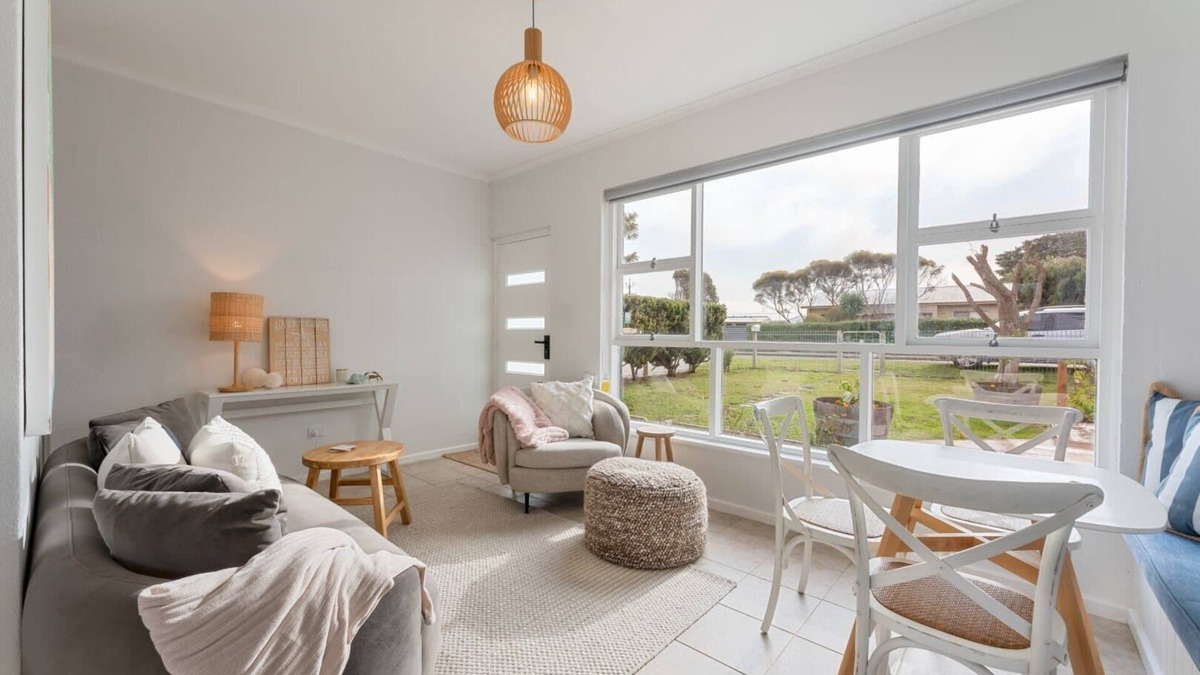Goolwa South House | Wild Rose Cottage, WIFI, 100M to the water