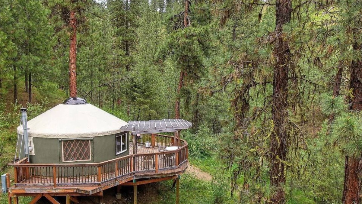 Garden Valley Cabin | Wildedge Ranch Yurt