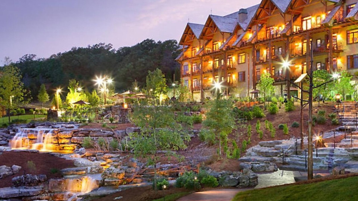 Big Cedars Cabin | Wilderness Club at Big Cedar - 1 bedroom - 900 sq.ft. - Full Kitchen